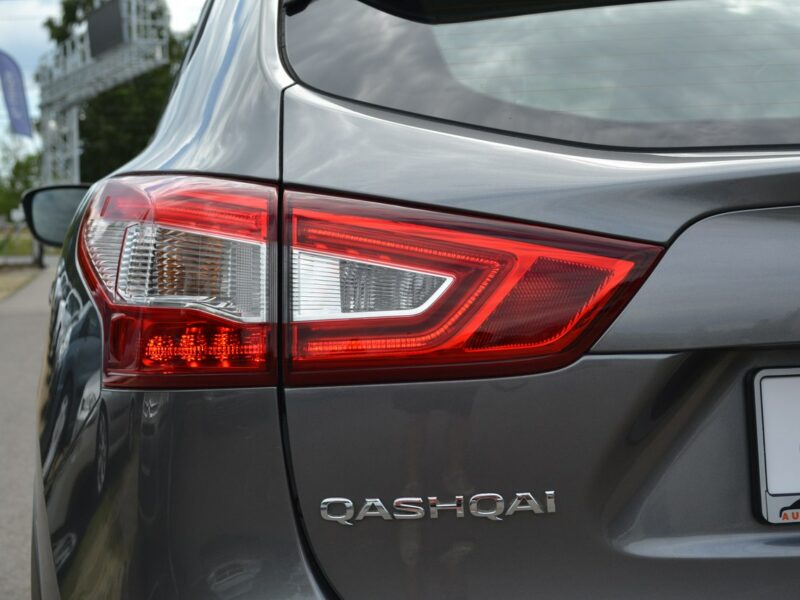Nissan Qashqai Climatronic dwustrefowy*Alufelgi*Serwis*Podgrz. Fotele.Automat*Led II (2013-2021)
