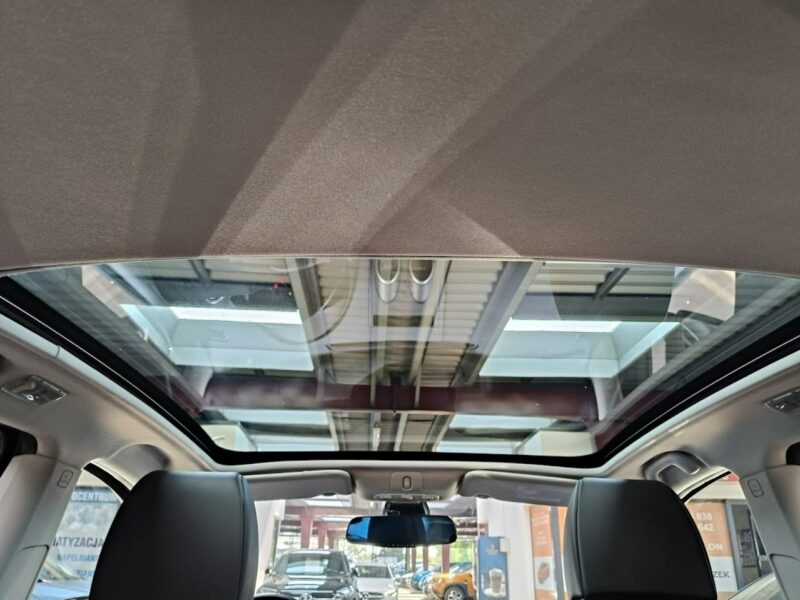 Nissan Qashqai 1.6 117KM, Automat, Kamery 360, Dach Panoramiczny, Navigacja I (2007-2013)