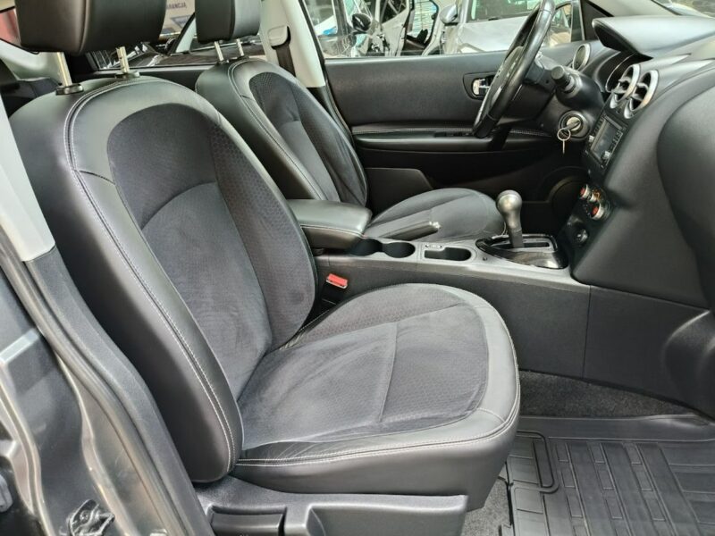 Nissan Qashqai 1.6 117KM, Automat, Kamery 360, Dach Panoramiczny, Navigacja I (2007-2013)