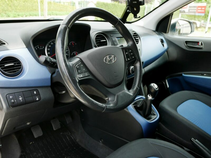Hyundai i10 1.0 MPI 66KM -Klima +Grzane fotele i kier -Bardzo zadbany +Opony zima II (2013-)