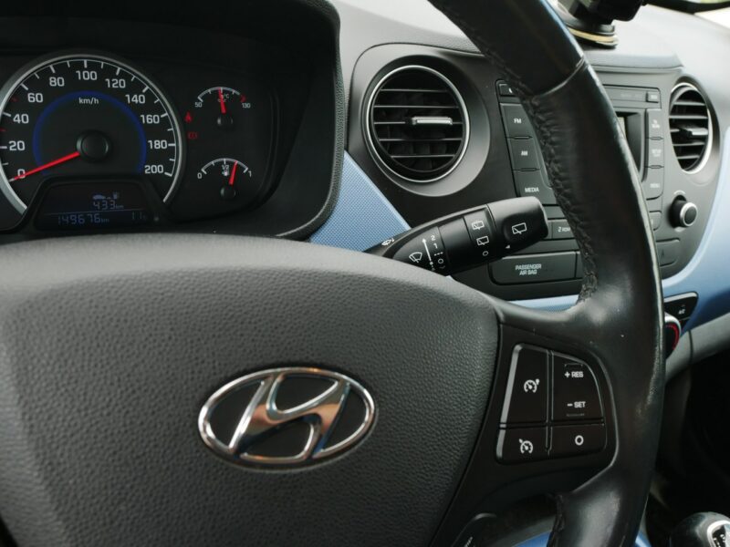 Hyundai i10 1.0 MPI 66KM -Klima +Grzane fotele i kier -Bardzo zadbany +Opony zima II (2013-)