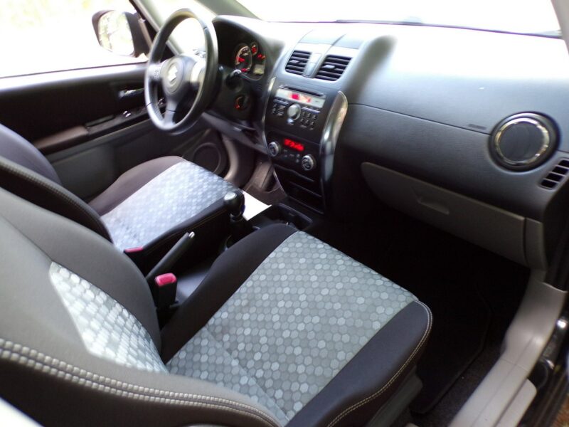Suzuki SX4 Klimatronic /4x4 /webasto /1,6 /120KM /2015/88000Km I (2006-2013)