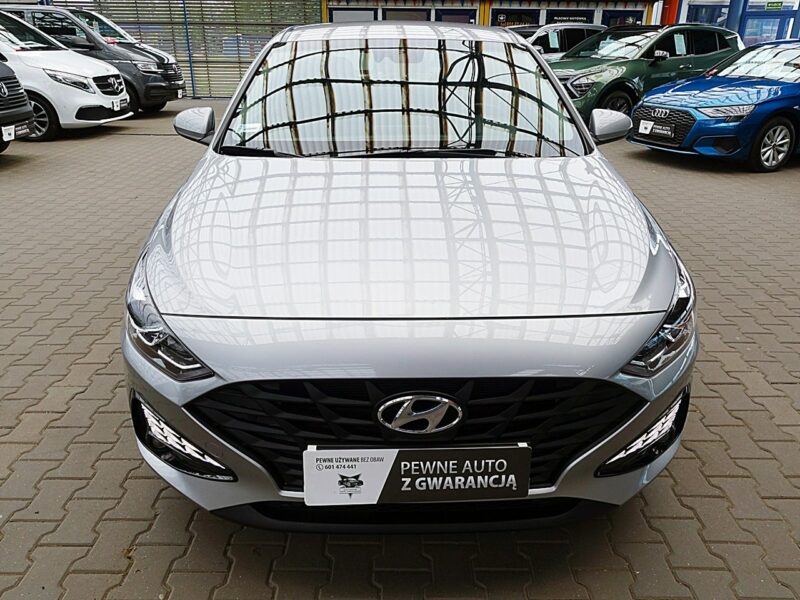 Hyundai i30 1,5 16V Led+Tempomat GWARANCJA 1WŁ Kraj Bezwypadkowy Serwisowany F23% III (2017-)
