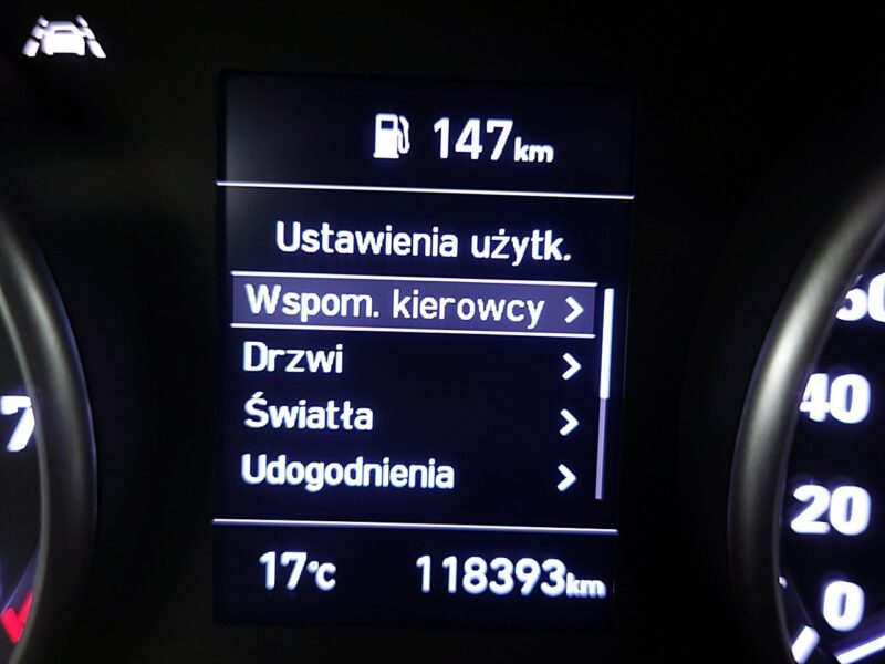 Hyundai i30 1,5 16V Led+Tempomat GWARANCJA 1WŁ Kraj Bezwypadkowy Serwisowany F23% III (2017-)