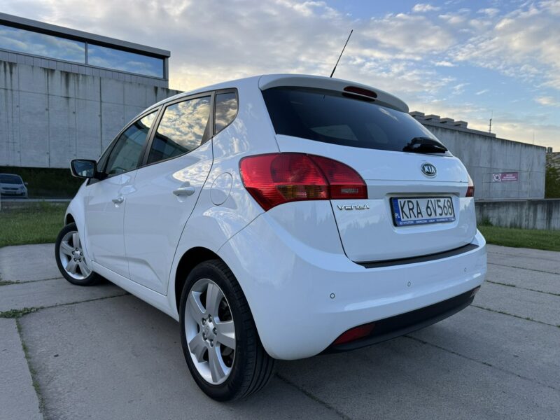 Kia Venga sprzedam KIA VENGA 1 6 b