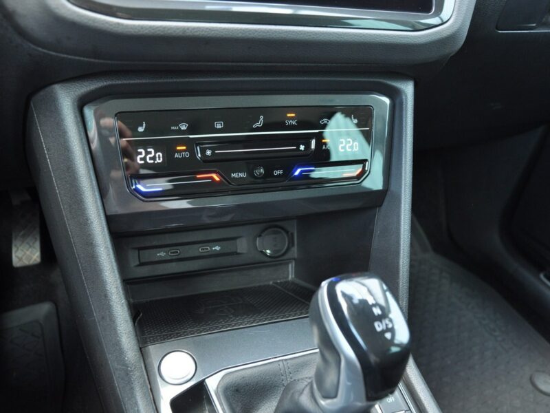 Volkswagen Tiguan 2.0 TDI 150KM 4Motion DSG Kamera 360 EL.Klapa Matrix Gwar. Dealer FV23 II (2016-2024)