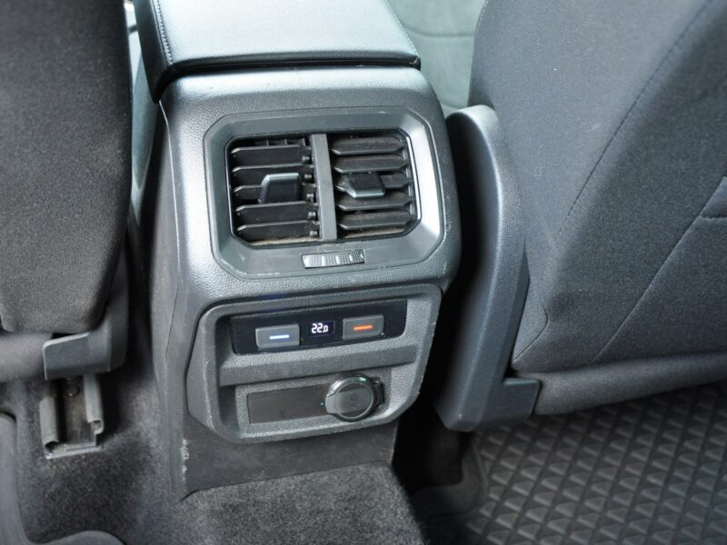 Volkswagen Tiguan 2.0 TDI 150KM 4Motion DSG Kamera 360 EL.Klapa Matrix Gwar. Dealer FV23 II (2016-2024)