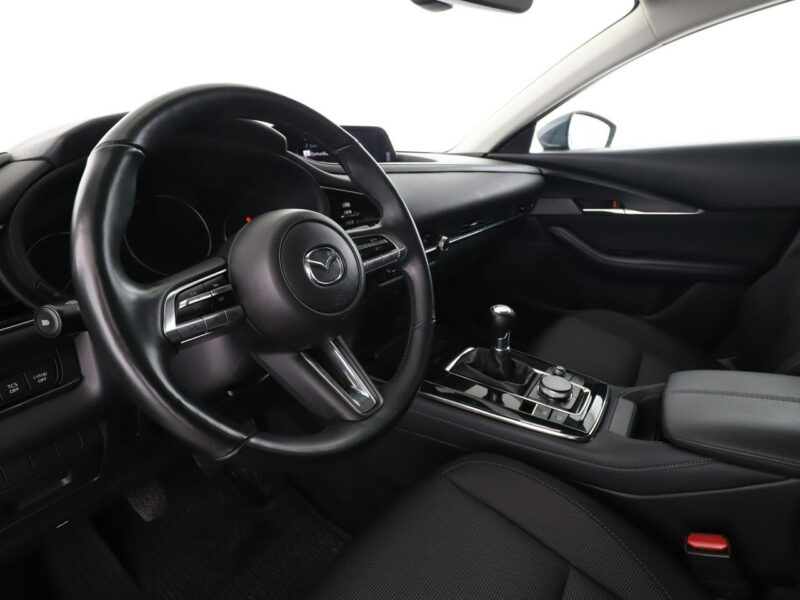 Mazda CX-30 mHEV navi LED klima auto kamera i czujniki parkowania grzane fotele