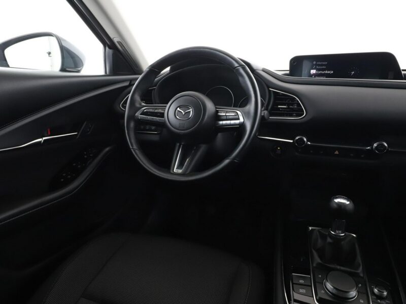 Mazda CX-30 mHEV navi LED klima auto kamera i czujniki parkowania grzane fotele