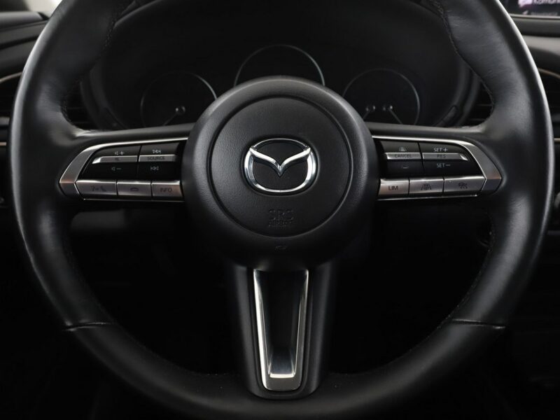 Mazda CX-30 mHEV navi LED klima auto kamera i czujniki parkowania grzane fotele