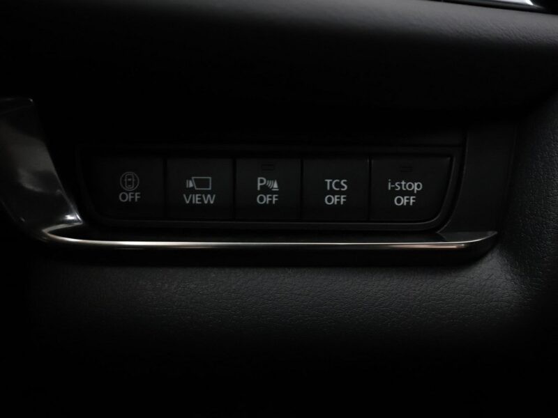 Mazda CX-30 mHEV navi LED klima auto kamera i czujniki parkowania grzane fotele