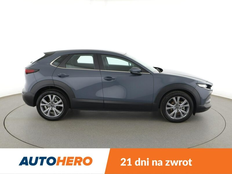 Mazda CX-30 mHEV navi LED klima auto kamera i czujniki parkowania grzane fotele