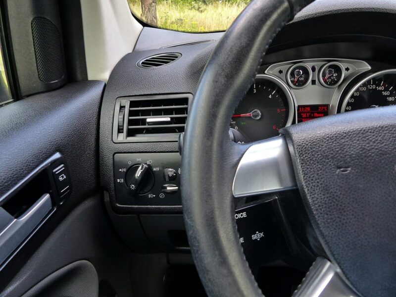 Ford Kuga 2.0 TDCI*Climatronic*Alu*Pełna Elektryka*PDC*SONY*Super Stan*ZOBACZ!!! I (2008-2012)