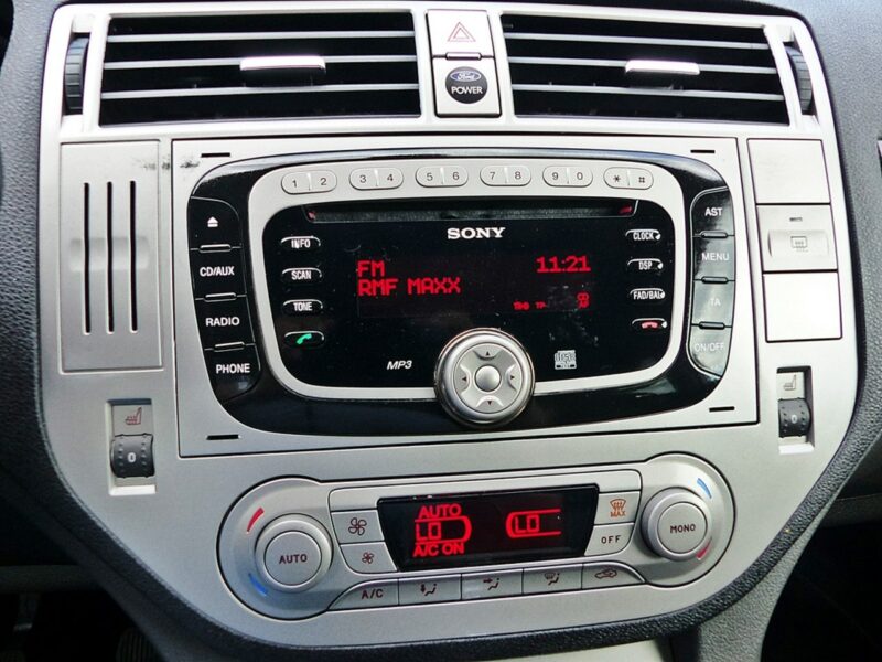 Ford Kuga 2.0 TDCI*Climatronic*Alu*Pełna Elektryka*PDC*SONY*Super Stan*ZOBACZ!!! I (2008-2012)
