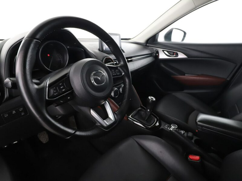 Mazda CX-3 skóra navi klima auto grzane fotele kamera i czujniki parkowania