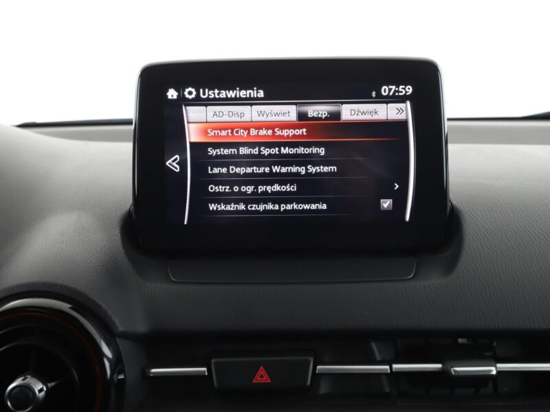 Mazda CX-3 skóra navi klima auto grzane fotele kamera i czujniki parkowania