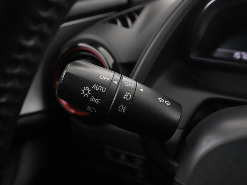 Mazda CX-3 skóra navi klima auto grzane fotele kamera i czujniki parkowania