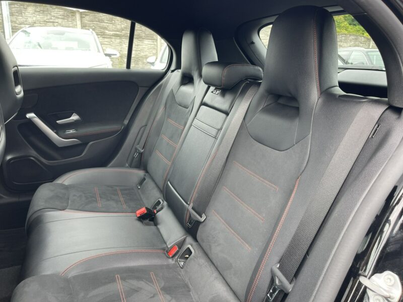 Mercedes A 180 AMG line Automat Podgrzewanie Skóra Virtual W177 (2018-)