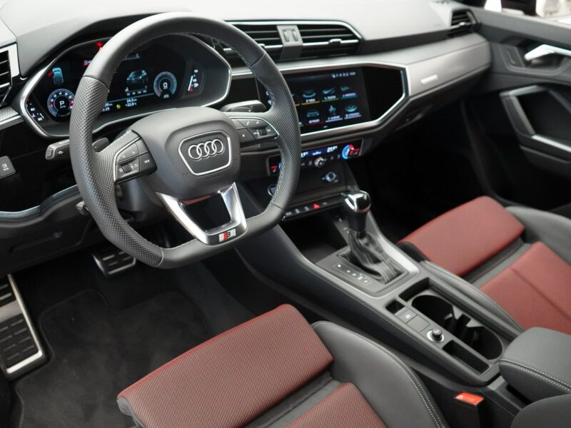 Audi Q3 Sportback 45TFSI 245 KM Quattro Sline VirtualPlus LED Kamera Black