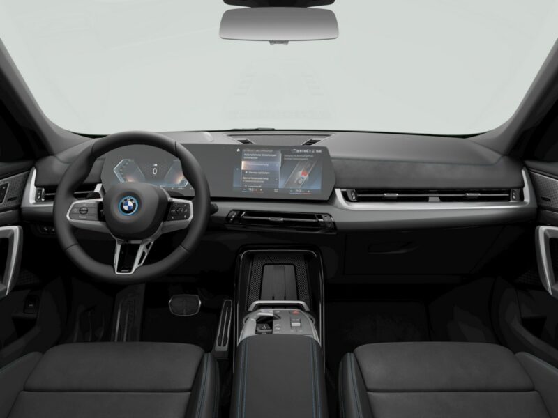 BMW iX1 xDrive30 306km, mPakiet, HUD, Harman, Panorama, FV23%