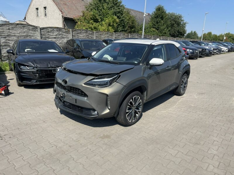 Toyota Yaris Cross Automat Hybryda Kamera Podgrzewanie Virtual cockpit 116KM