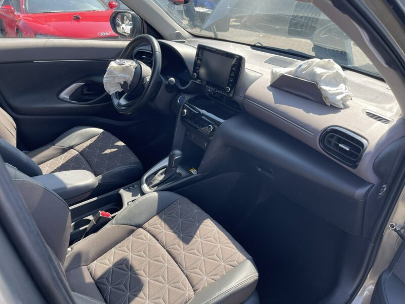 Toyota Yaris Cross Automat Hybryda Kamera Podgrzewanie Virtual cockpit 116KM