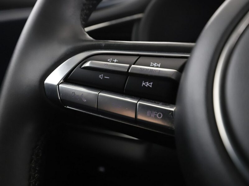 Mazda CX-30 2.0 Executive Klimatyzacja Tempomat Navi Kamera PDC Head-UP Full LED