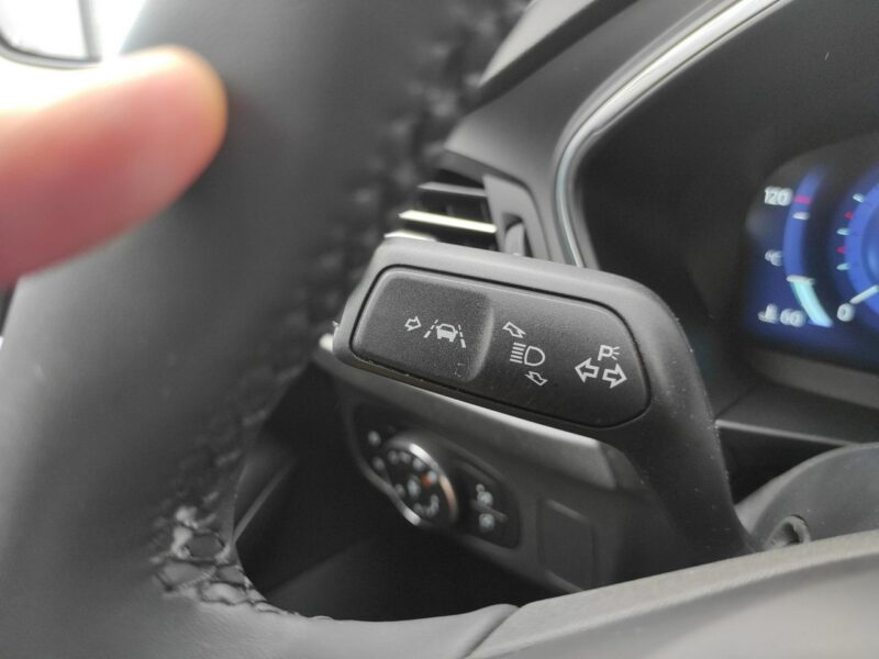 Ford Focus Titanium X 1.0 EcoBoost 125 KM Kombi RB68738 Mk4 (2018-)