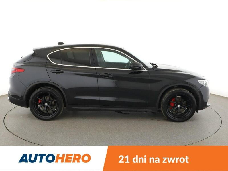 Alfa Romeo Stelvio 4x4, 280KM, skóra, navi, klima auto, LED, grzane fotele