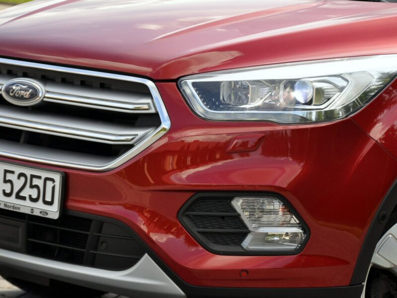 Ford Kuga 1.5i(176KM)*Lift*Radar*Xenon*Led*Navi*Kamera*Skóry*AWD*BLS*Alu18"ASO II (2012-)
