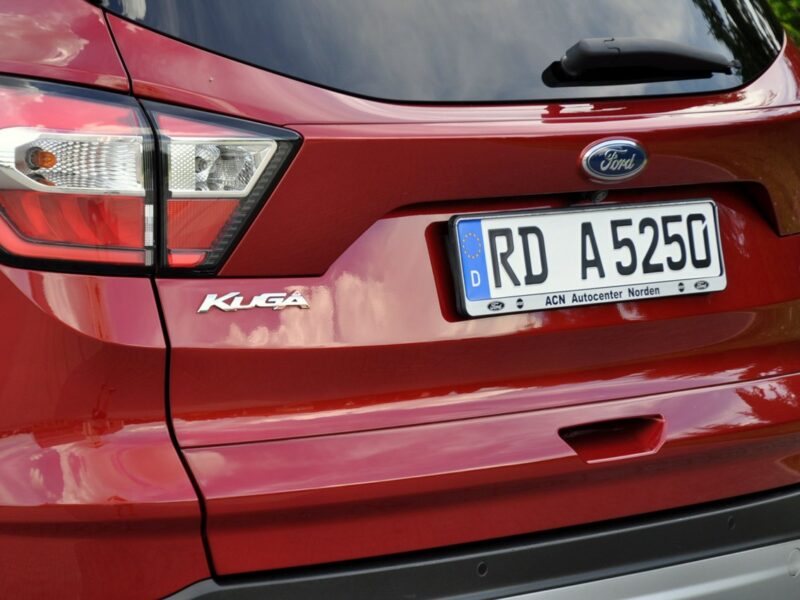 Ford Kuga 1.5i(176KM)*Lift*Radar*Xenon*Led*Navi*Kamera*Skóry*AWD*BLS*Alu18"ASO II (2012-)