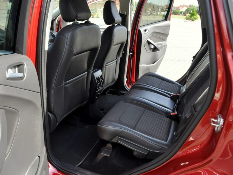 Ford Kuga 1.5i(176KM)*Lift*Radar*Xenon*Led*Navi*Kamera*Skóry*AWD*BLS*Alu18"ASO II (2012-)