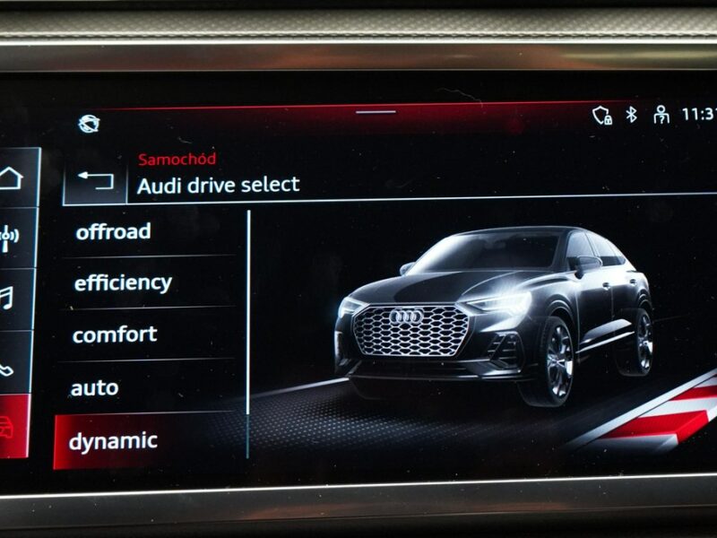 Audi Q3 Sportback 40TFSI Quattro 190KM Sline Kamera360 ACC MatrixLED