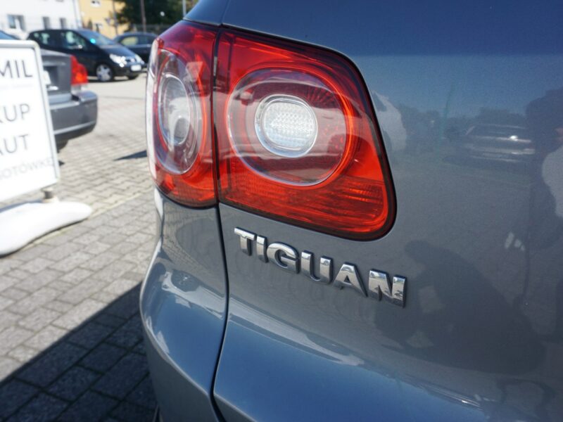 Volkswagen Tiguan zarejestrowany, ubezpieczony, niski przebieg I (2007-2016)