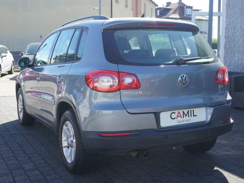 Volkswagen Tiguan zarejestrowany, ubezpieczony, niski przebieg I (2007-2016)