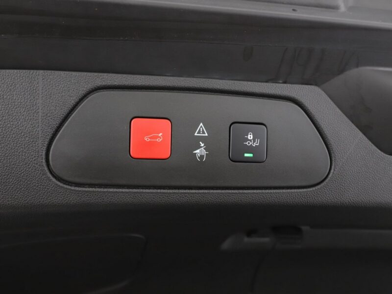 Opel Grandland X navi full LED klima auto kamera i czujniki parkowania grzane fotele