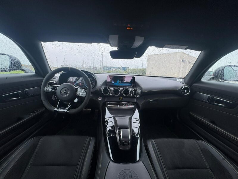 Mercedes AMG GT R 585KM. Skrętna oś. Ceramika. Burmester High End. Karbon. Gwarancja.