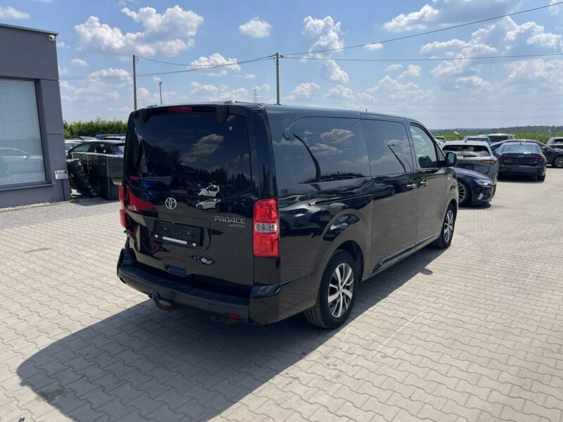 Toyota Proace Verso Automat 7 osobowy Podgrzewanie Skóra Kamera 177KM