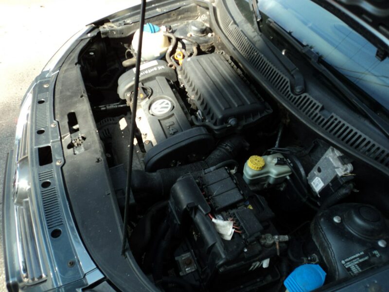 Volkswagen Polo sprzedam Ładne POLO z 2006r 1.4B 81KM malutki przeb. tylko 130 tys kil IV FL (2005-2009)