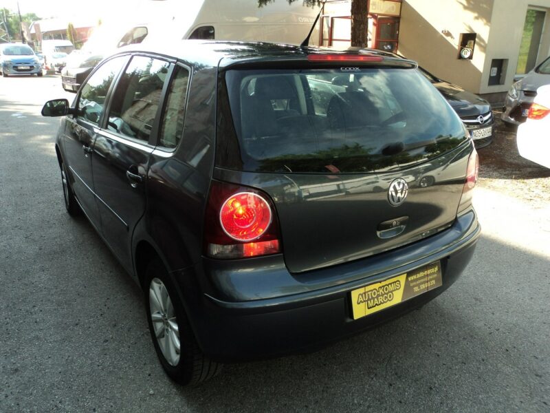 Volkswagen Polo sprzedam Ładne POLO z 2006r 1.4B 81KM malutki przeb. tylko 130 tys kil IV FL (2005-2009)