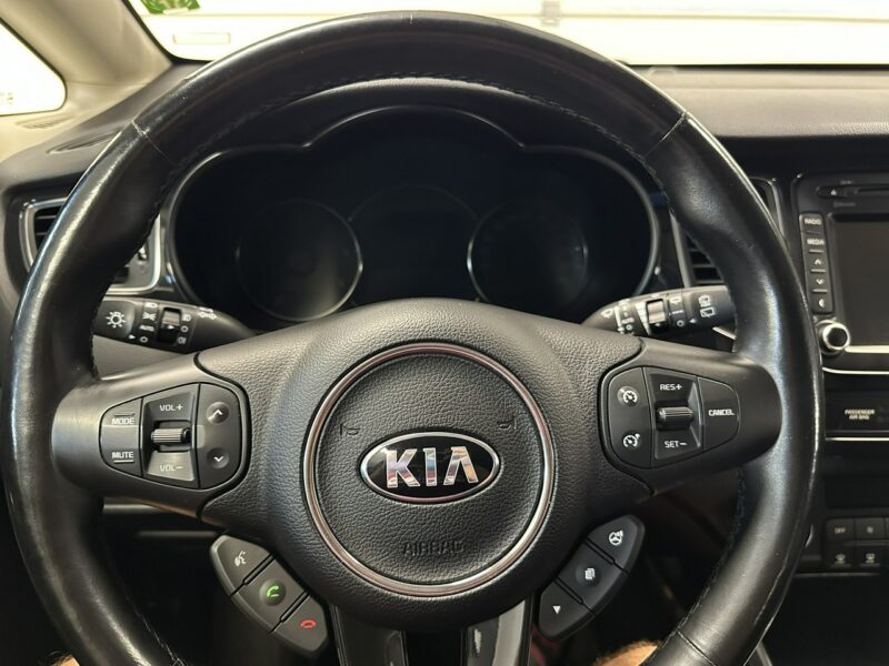 Kia Carens Kia Carens 1.7 CRDI Alu 18 Navi Zadbana Po Opłatach Gwarancja Raty IV (2013-)