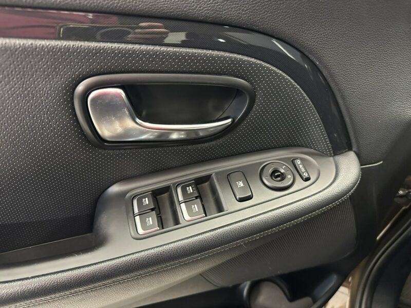 Kia Carens Kia Carens 1.7 CRDI Alu 18 Navi Zadbana Po Opłatach Gwarancja Raty IV (2013-)