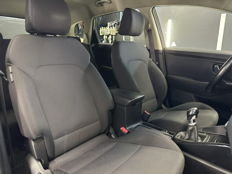 Kia Carens Kia Carens 1.7 CRDI Alu 18 Navi Zadbana Po Opłatach Gwarancja Raty IV (2013-)
