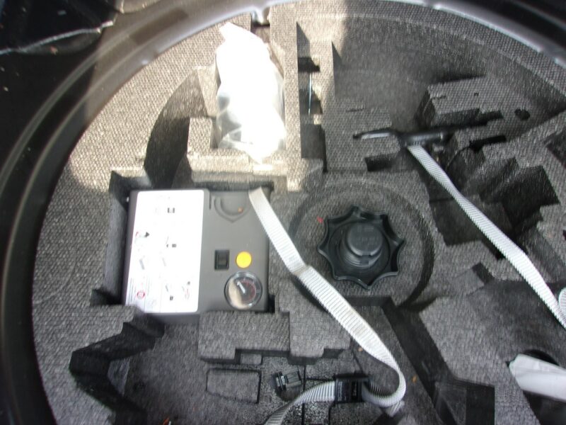 Audi A3 5 Drzwi PoLift 1.6 Mpi 102 Km Attraction Pod.Fotele Klimatyzacja Pdc 8P (2003-2012)