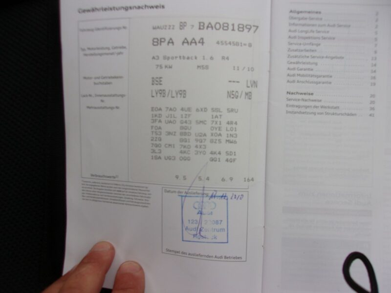 Audi A3 5 Drzwi PoLift 1.6 Mpi 102 Km Attraction Pod.Fotele Klimatyzacja Pdc 8P (2003-2012)
