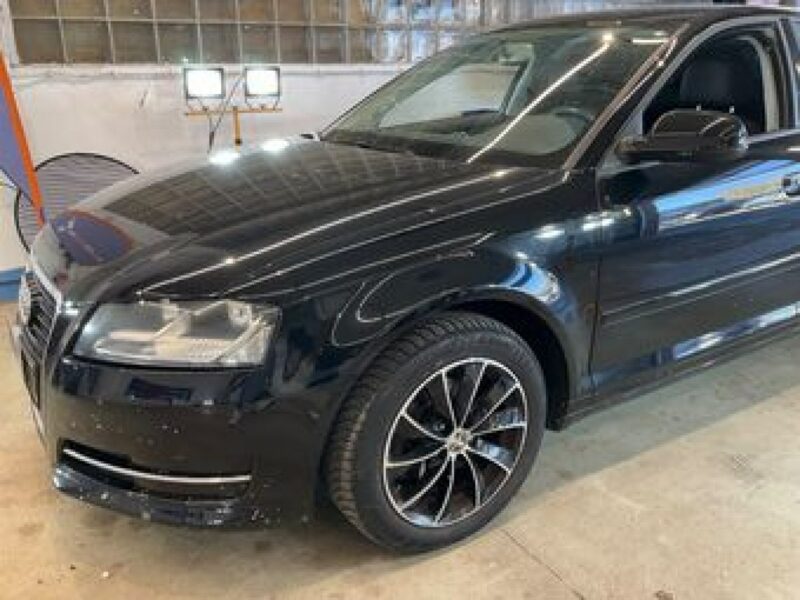 Audi A3 5 Drzwi PoLift 1.6 Mpi 102 Km Attraction Pod.Fotele Klimatyzacja Pdc 8P (2003-2012)