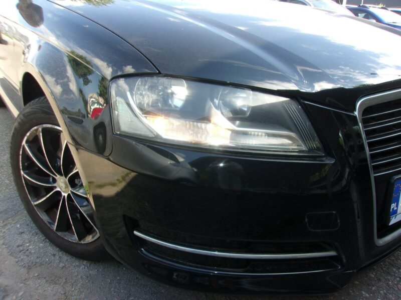 Audi A3 5 Drzwi PoLift 1.6 Mpi 102 Km Attraction Pod.Fotele Klimatyzacja Pdc 8P (2003-2012)