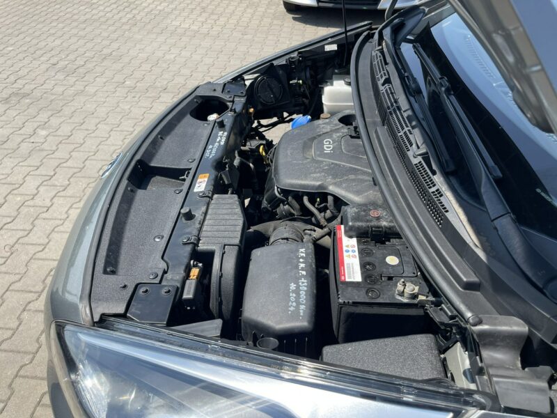 Kia Carens Klimatronik Podgrzewanie Czujniki park. Hak IV (2013-)