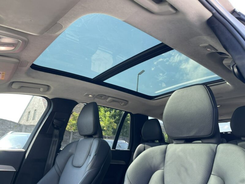 Volvo XC 90 D5 AWD Inscription 7osobowy Kamery360 Hak 235KM II (2014-)