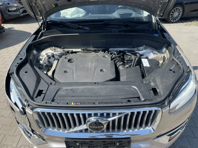 Volvo XC 90 D5 AWD Inscription 7osobowy Kamery360 Hak 235KM II (2014-)